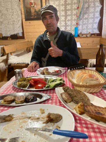 Serbien_4-Uvac-Restaurant